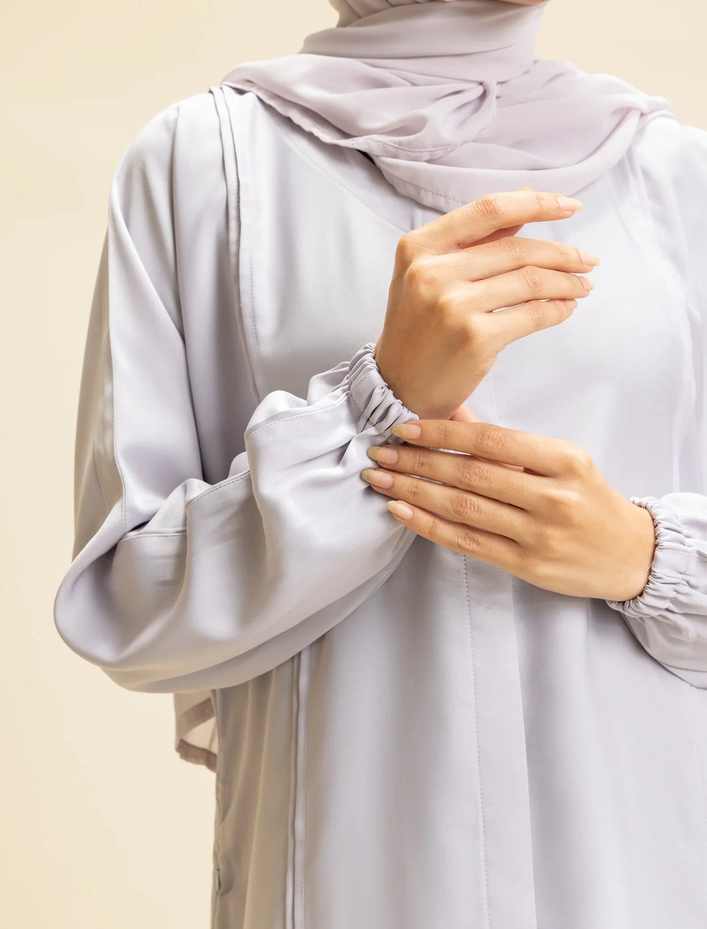 Elegant Minimalist Abaya