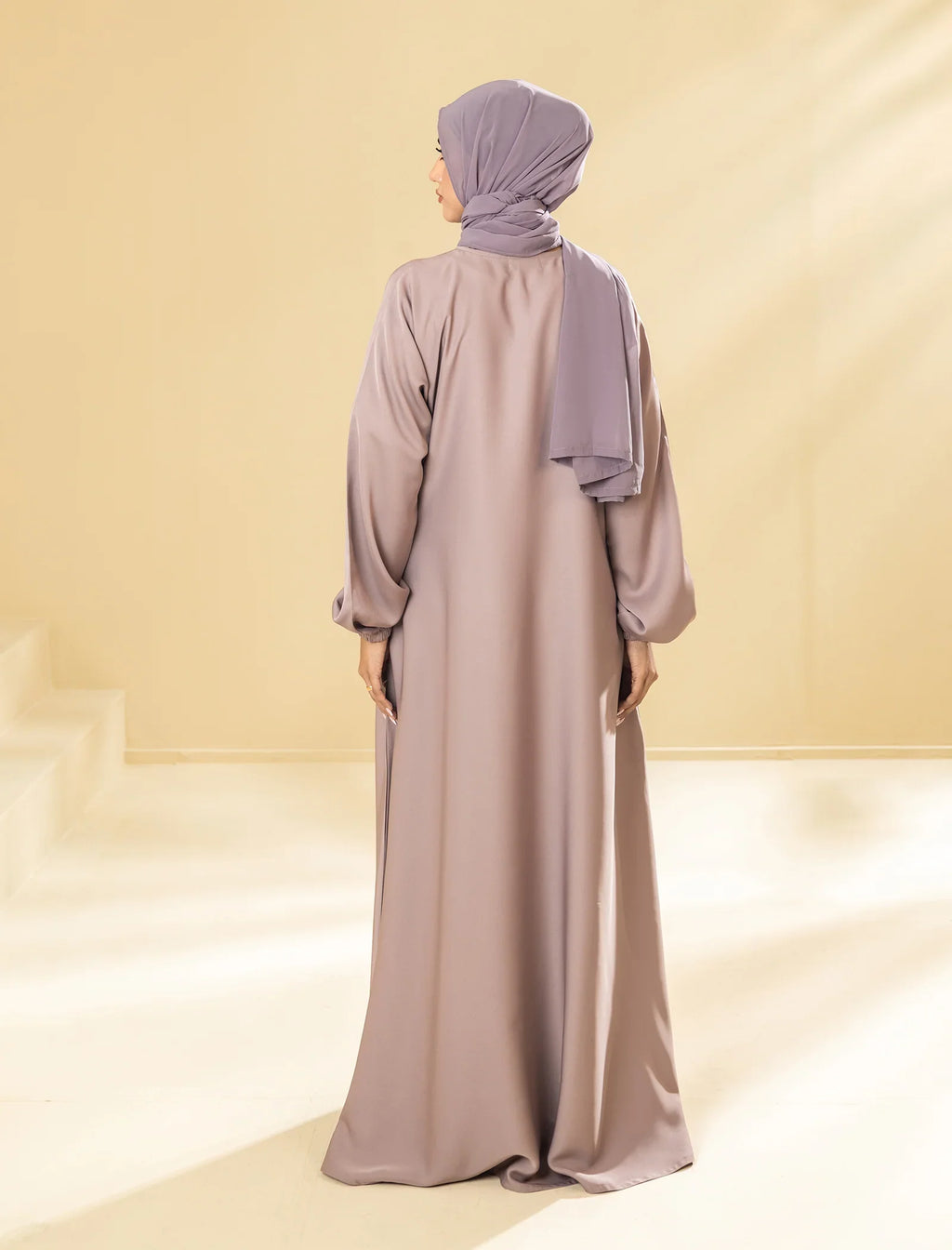 Classic Modest Grace Abaya